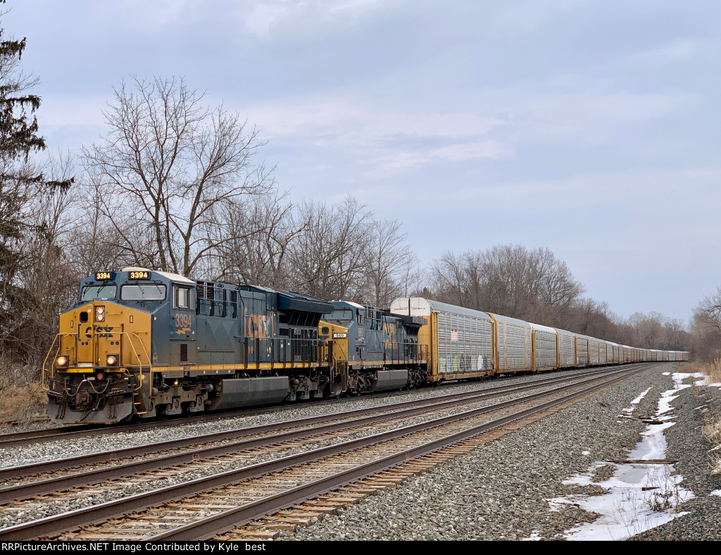 CSX 3394 on Q205